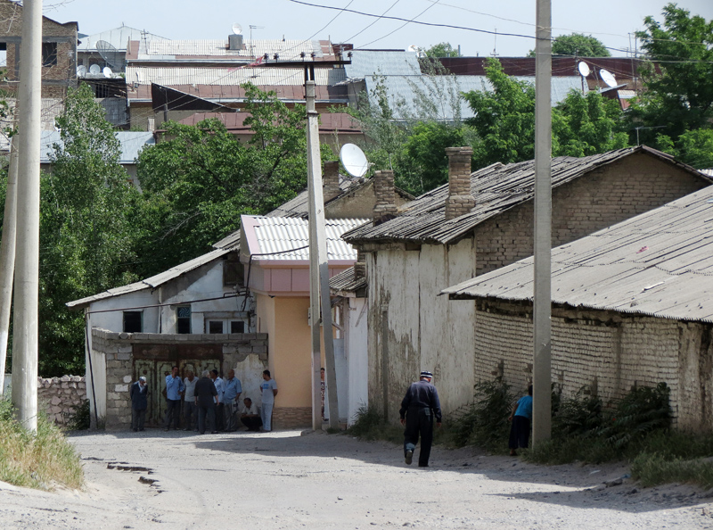 самарканд худжум махалля. узбекистан махалля улицы. махалля укчи в ташкенте. махалля в узбекистане. ташкент махалля старый город.